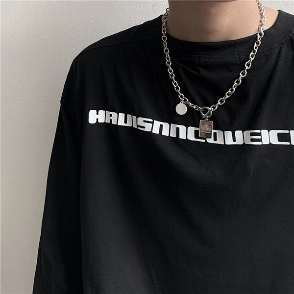 Ανδρική μεταλλική αλυσίδα με διάφορα μενταγιόν