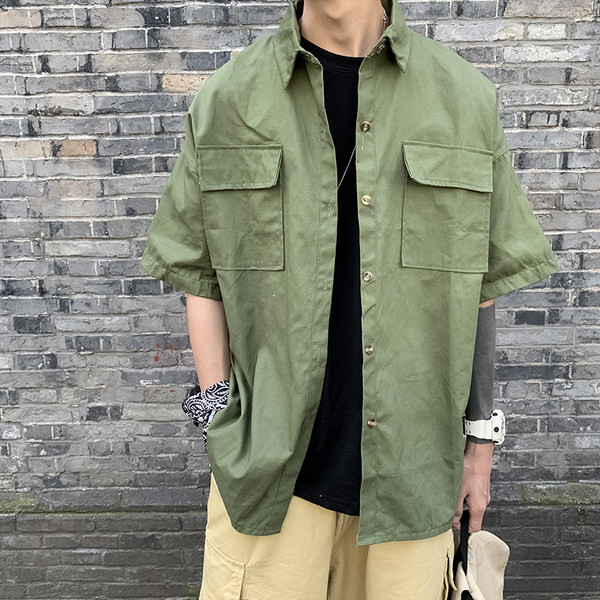 Cămașă pentru bărbați cu mâneci scurte și buzunare - trei culori