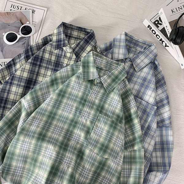 Cămașă casual în carouri cu buzunar