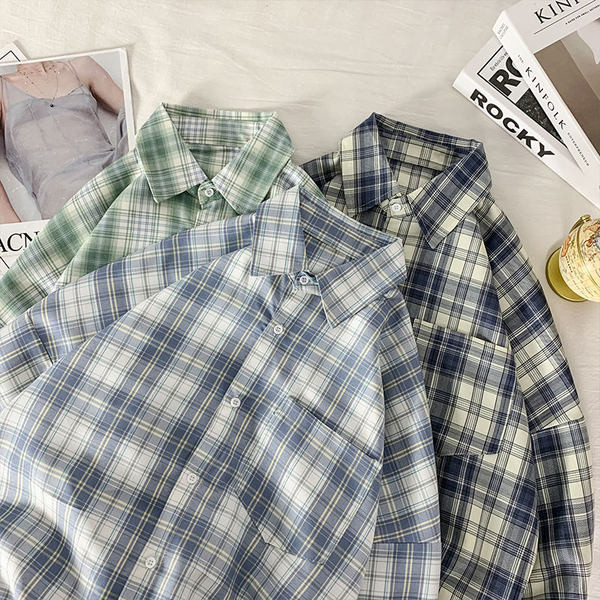 Cămașă casual în carouri cu buzunar