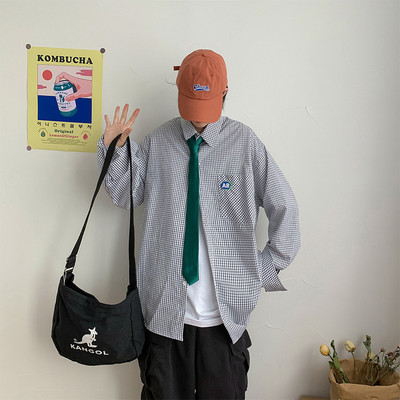 Camasa moderna pentru barbati model nou cu guler si buzunar clasic