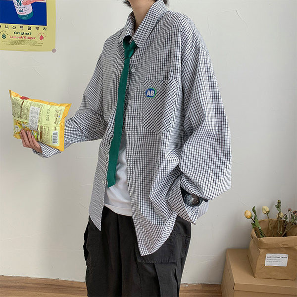 Camasa moderna pentru barbati model nou cu guler si buzunar clasic