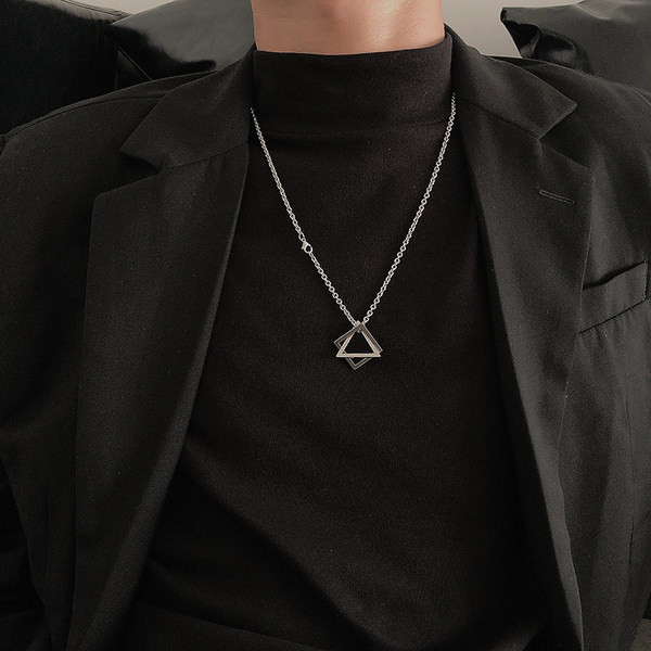 Vyriška moderni ilga metalinė grandinėlė su pakabuku