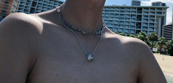 Μοντέρνα  ανδρική αλυσίδα τιτανίου