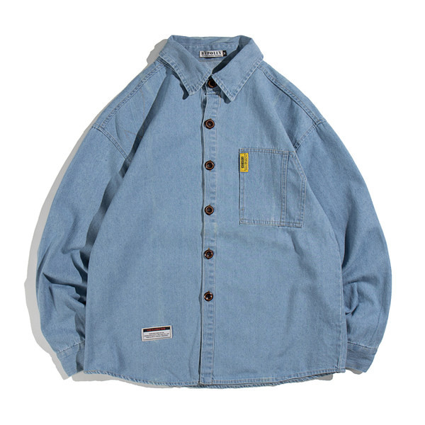 Camasa denim model lat cu buzunar si emblema