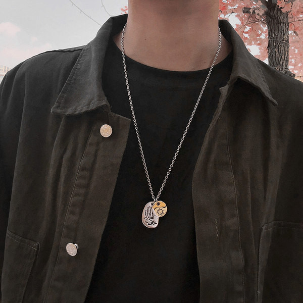 Σύγχρονη ανδρική αλυσίδα τιτανίου με μενταγιόν