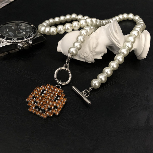 Lanț scurt pentru bărbați zilnic cu pandantiv și perle decorative