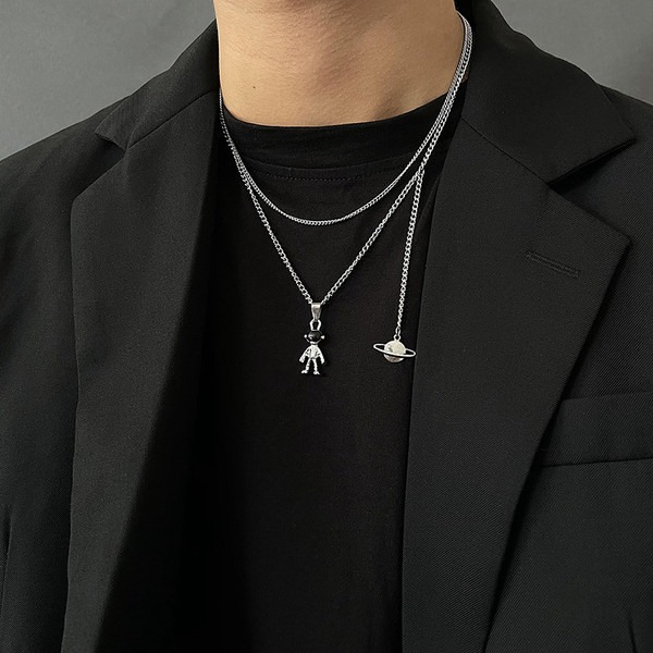 Κομψή μεταλλική ανδρική μακριά αλυσίδα με μενταγιόν