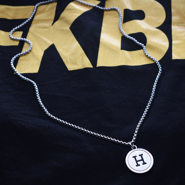 Lanț lung pentru bărbați modern cu pandantiv