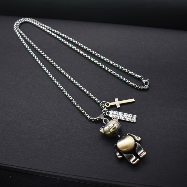 Actual lant barbatesc model lung cu pandantiv urs