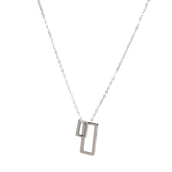 Vīriešu aktuāls ķēdes modelis ar piekariņiem