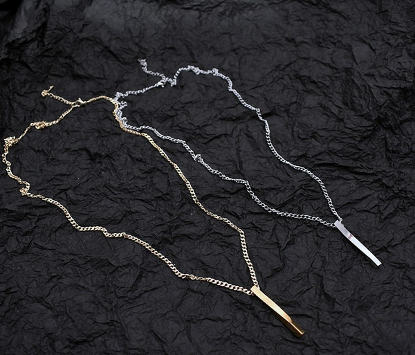 Colier model lung barbatesc actual cu pandantiv