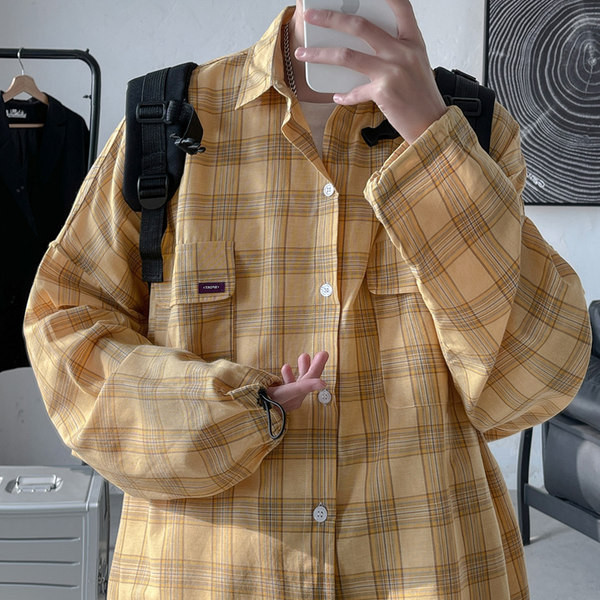 Широк модел карирана риза с джобове