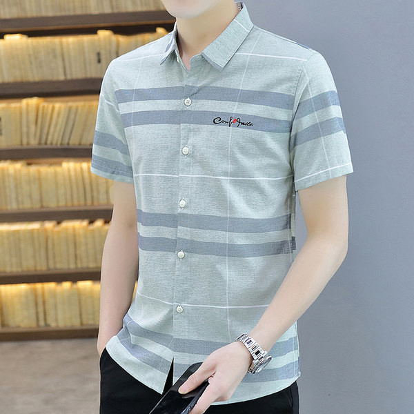 Мъжка риза с бродиран надпис и къс ръкав