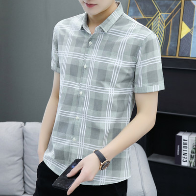 Карирана мъжка риза с класическа яка и къси ръкави