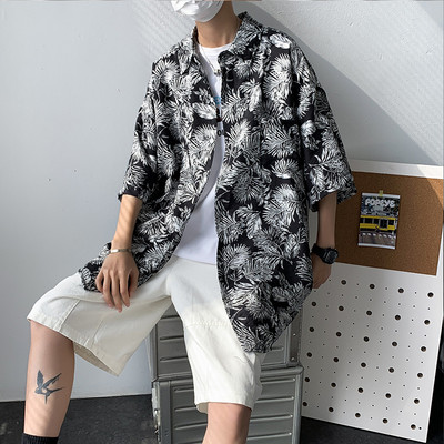 Vasariški vyriški marškiniai su 3/4 rankovėmis ir gėlių motyvais