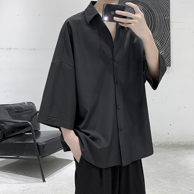 Paprasto modelio vyriški marškiniai 3/4 rankovėmis