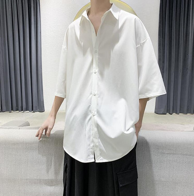 Paprasto modelio vyriški marškiniai 3/4 rankovėmis