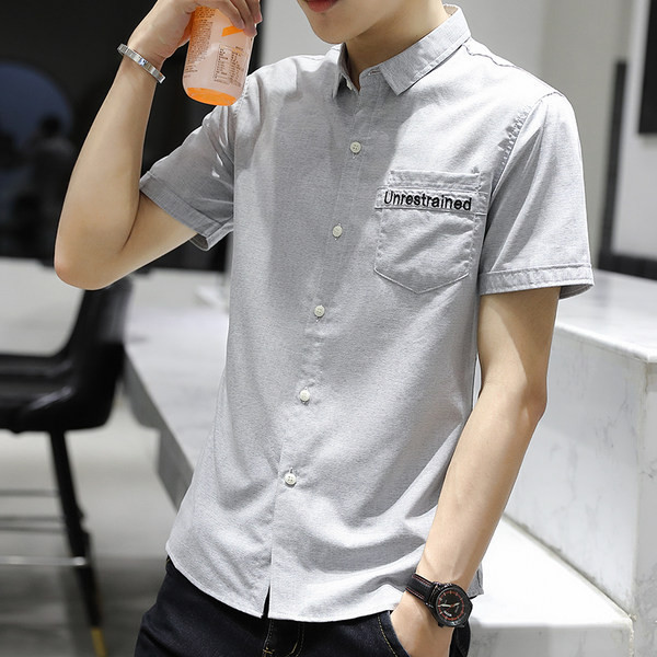 Модерна мъжка риза с джоб и копчета