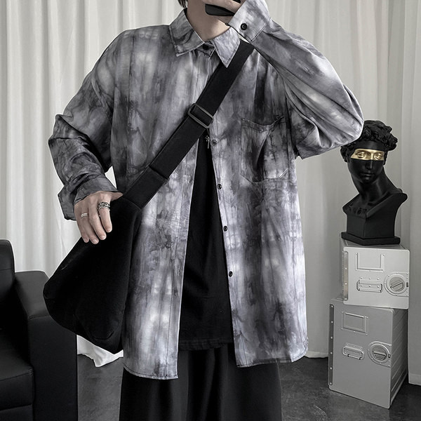 Широк модел мъжка риза в преливащи се цветове с джоб 