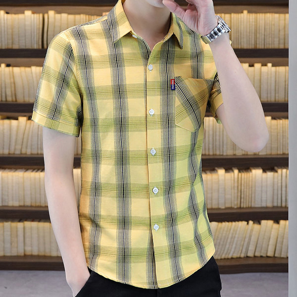 Мъжка карирана риза с джоб и класическа яка 