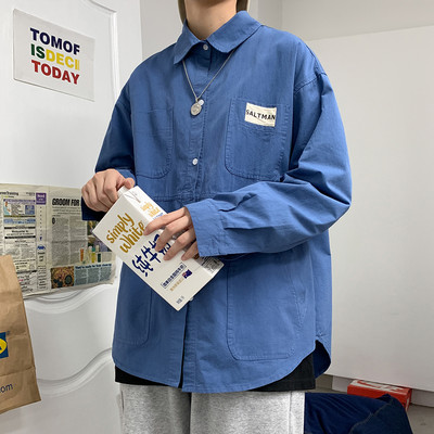 Широка мъжка риза с джоб и емблема