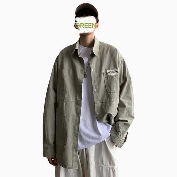 Широка мъжка риза с джоб и емблема