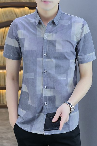 Актуална мъжка риза с копчета и къс ръкав