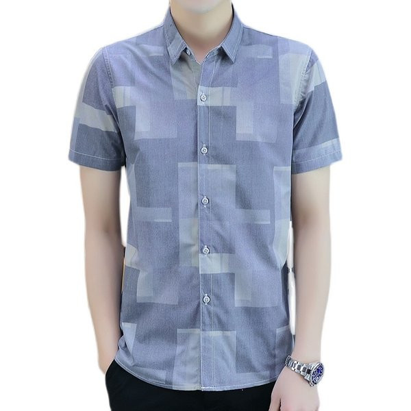 Актуална мъжка риза с копчета и къс ръкав