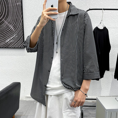 Мъжка лятна риза с 3/4 ръкав на райе