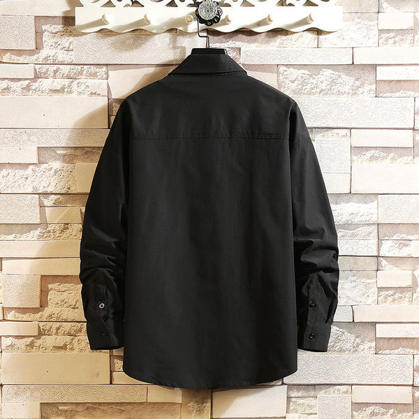 Пролетна мъжка риза с дълъг ръкав и апликация 