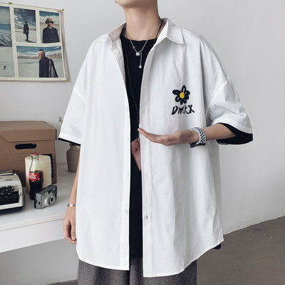 Ежедневна мъжка  риза с къс ръкав и апликация