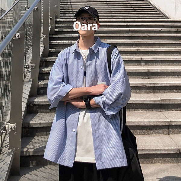 Широка раирана мъжка риза с джоб 