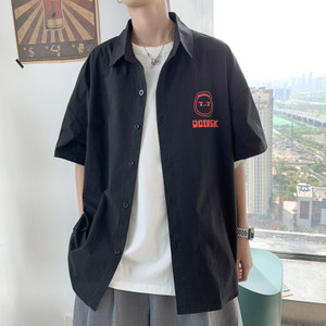 Мъжка риза с 3/4 ръкав  класическа яка и копчета