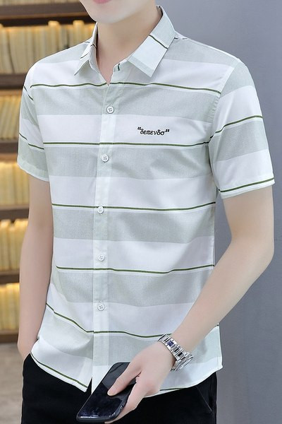 Актуална мъжка риза с бродерия и класическа яка