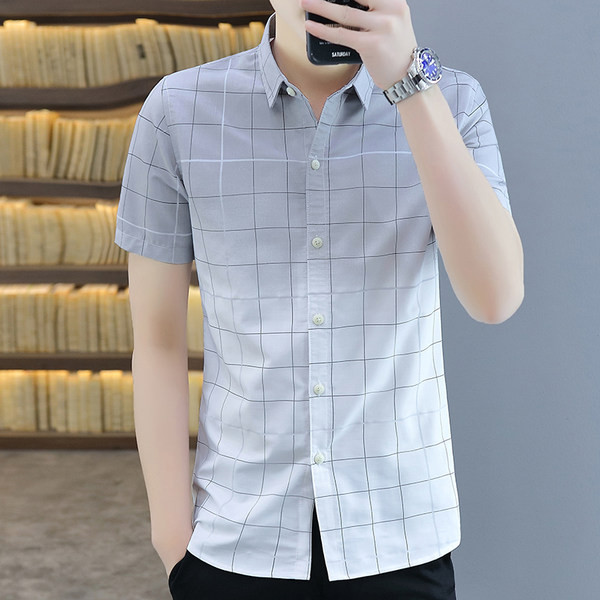 Мъжка вталена риза с класическа яка и къси ръкави