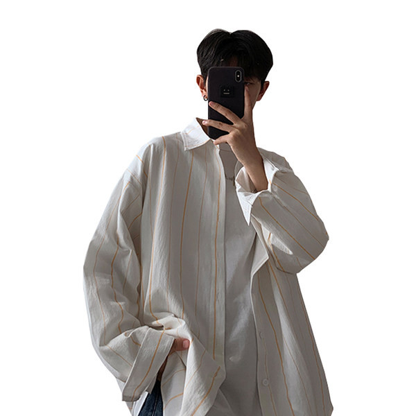 Широк модел раирана риза с класическа яка и дълъг ръкав