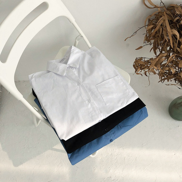 Едноцветна широка риза за мъже с дълъг ръкав