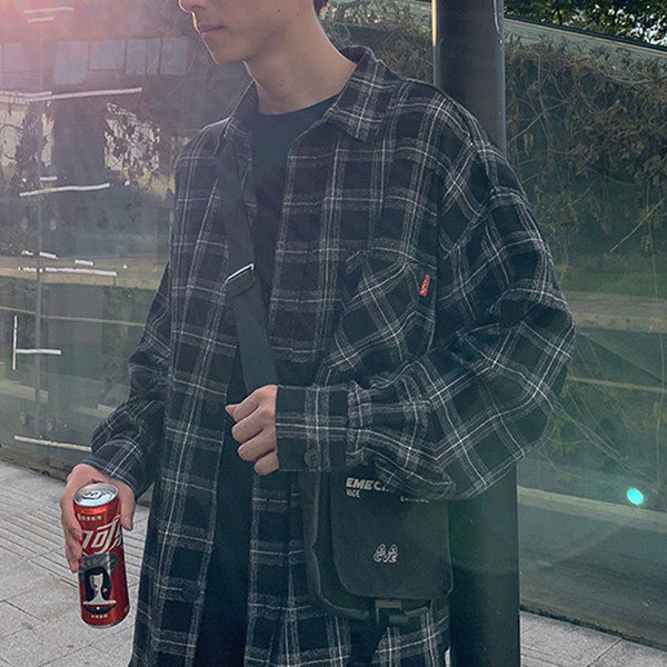 Ежедневна карирана риза с джоб - свободен модел