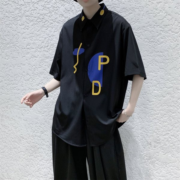 Ежедневна мъжка риза с къс ръкав широк модел