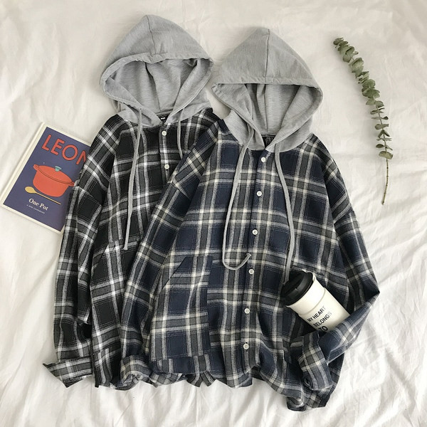 Спортно-ежедневна карирана риза с качулка