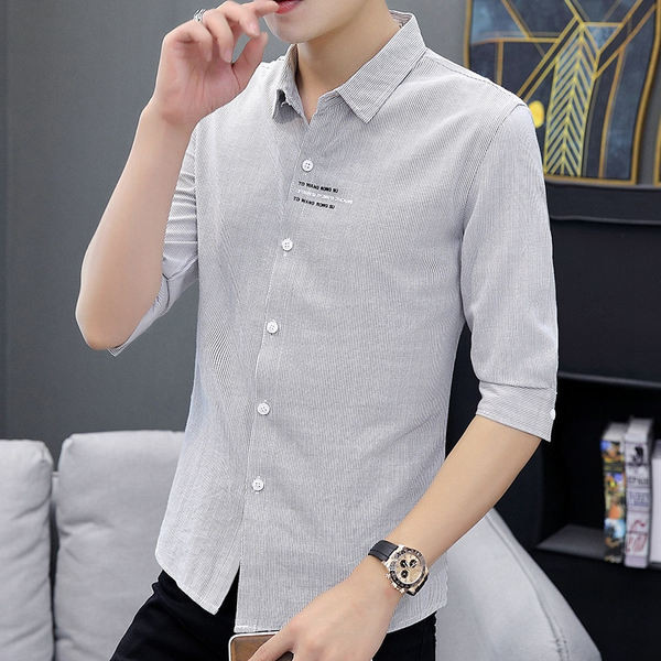 Актуална мъжка риза с надписи и 3/4 ръкав