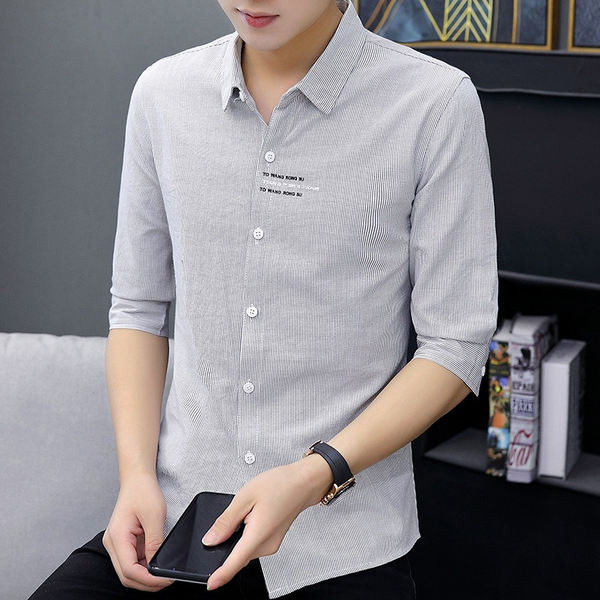 Актуална мъжка риза с надписи и 3/4 ръкав