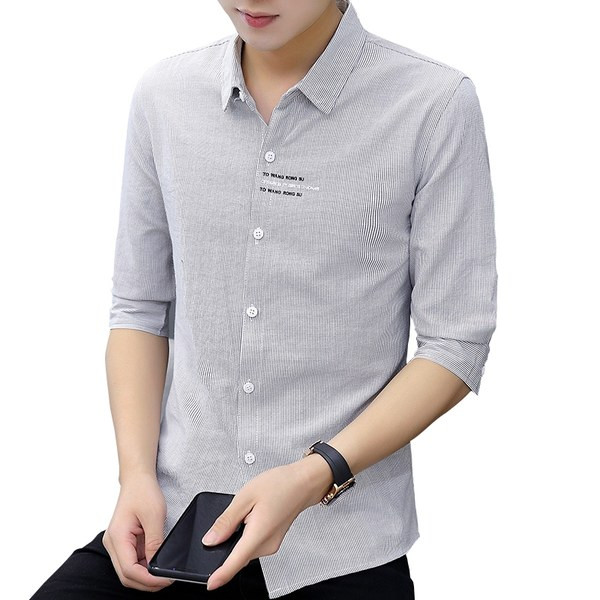 Актуална мъжка риза с надписи и 3/4 ръкав