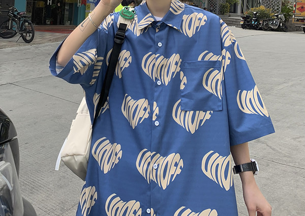 Мъжка лятна риза със щампа сърце и 3/4 ръкав 