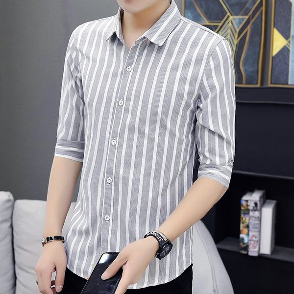 Модерна раирана риза с копчета и класическа яка