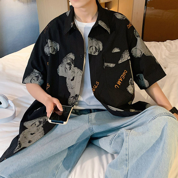 Широк модел мъжка риза с щампа мече