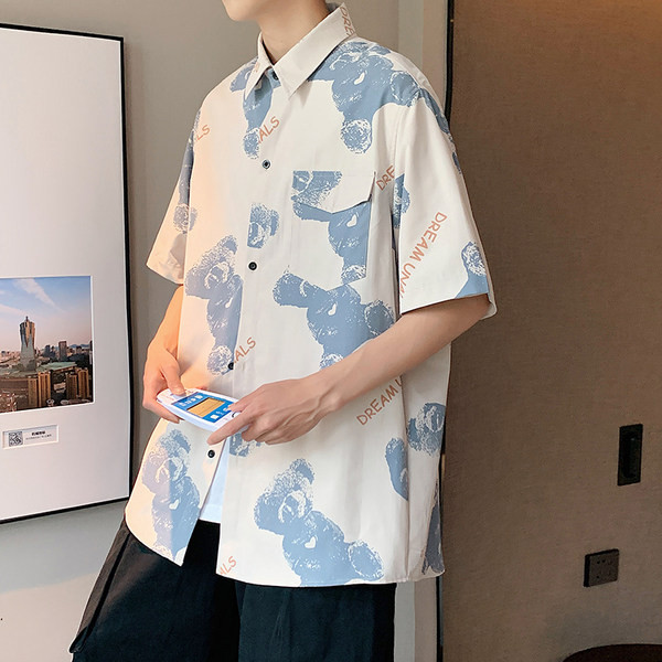 Широк модел мъжка риза с щампа мече