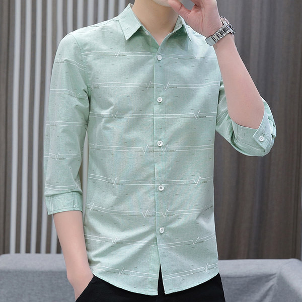 Актуална мъжка риза с класическа яка и копчета-в три цвята