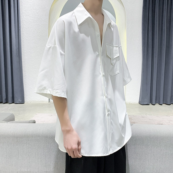 Едноцветна лятна риза с къс ръкав